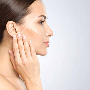 Strengthened Skin Barrier & Balanced Oil Production